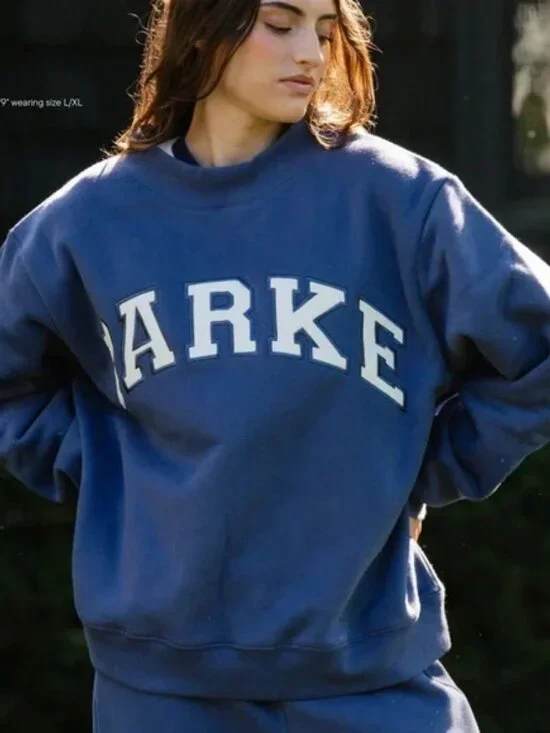 Parke Navy Casual Sweatshirt, Classic Crew Neck with Letter Patch, Versatile Top - Picture 5 of 7